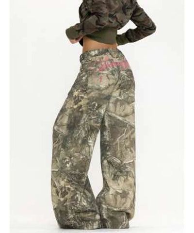 Camouflage Oversized Jeans
